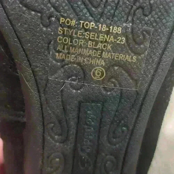 Black boots size 6 brand new never worn. Flat bottom boots.Ninja boots - Picture 3 of 4